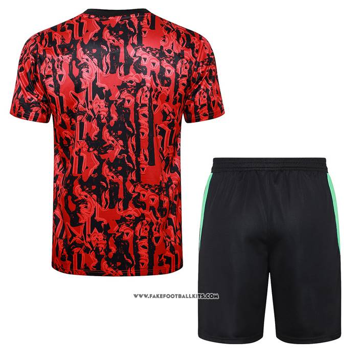Tracksuit
 Manchester United Short Sleeve
 23/24 Red
 - Shorts
